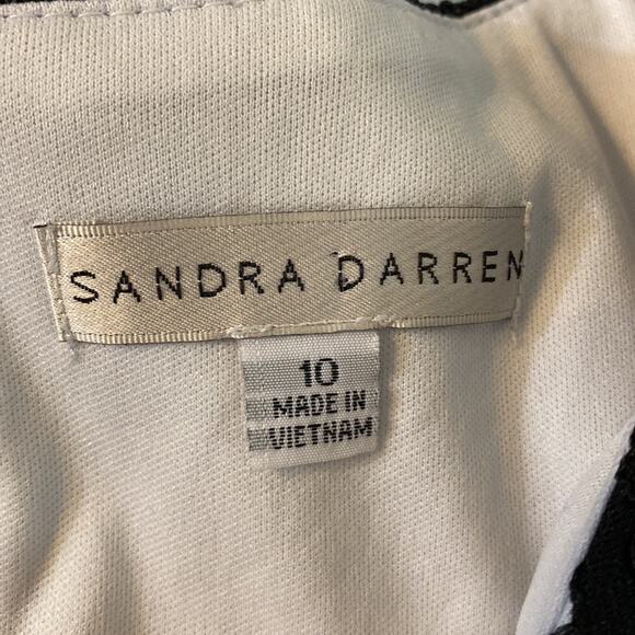 Sandra Darren Black and White Lace Overlay Dress Size 10 Chic Classic 60s - Picture 4 of 8